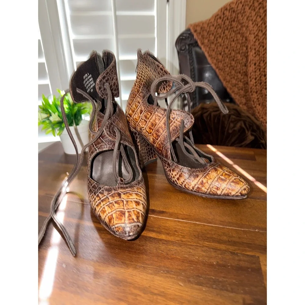 freebird joyce lace